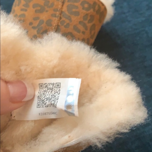 Ugg  boots - Picture 4 of 6